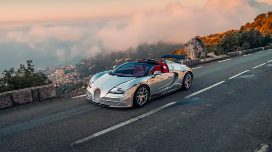 С редчайшего Bugatti сняли прежние доработки: причина оказалась необычной