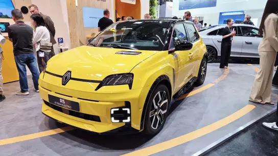 Renault 5 проедет до 431 км WLTP благодаря зеркалам и новой электронике