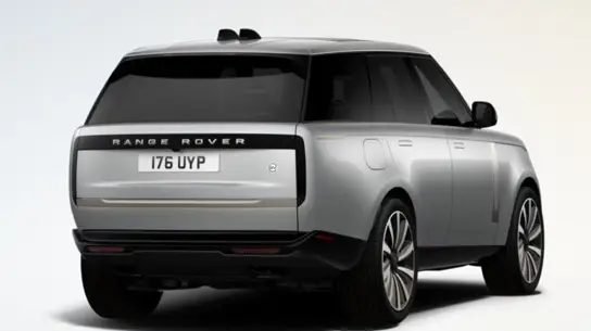 Range Rover за $252 800 стал лаунжем на колесах: Bentley Bentayga теперь отдыхает