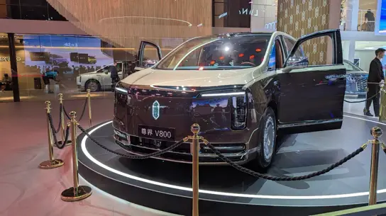 Три поломки и 3000 Н на стенде: скандал с Maextro V800 получил продолжение