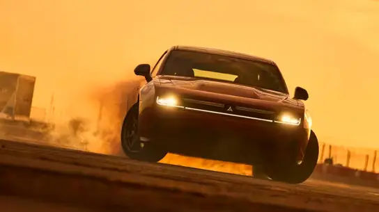 Dodge платит покупателям Charger 10 долларов за каждую лошадиную силу под капотом