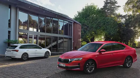 Skoda убрала МКПП у Octavia 2027: 30 Jahre экономит покупателю до 370 тыс. рублей
