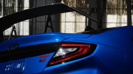 Subaru готовит два спорткара на 27 сентября — интрига вокруг WRX растет