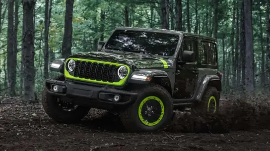 Разноцветный Wrangler за 5,6 млн рублей: что придумали инженеры Jeep