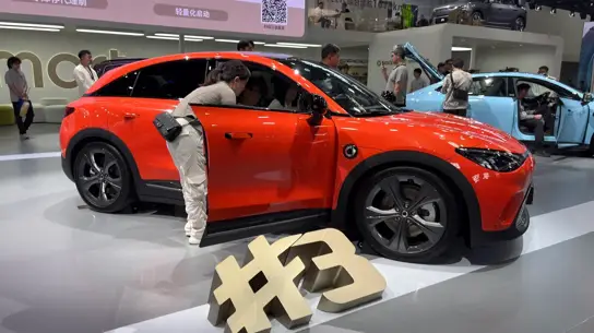 Маленькие EV хотят узаконить по-новому: дешевые машины выделят в отдельный класс