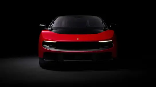 Первая электрическая Ferrari уже здесь: 1050 л.с., пять мест и цена почти 47 млн рублей