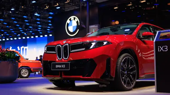 Новый BMW iX3 едва доехал до клиентов и уже попал под отзыв: порадоваться покупке не получится