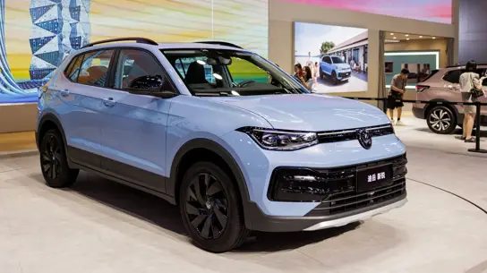 До 4 млн рублей через Киргизию: Tiguan L Pro, Monjaro и RAV4 оказались самыми выгодными