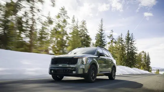 Новый год, прежняя техника: сколько теперь просят за Kia Sorento