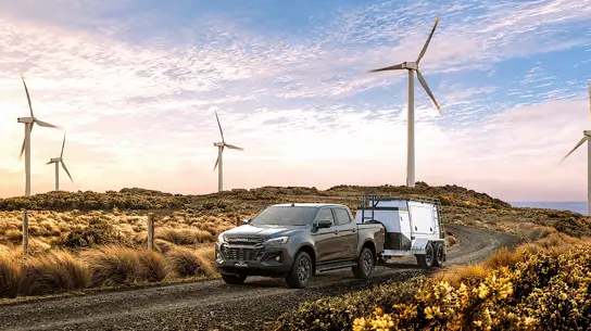 Isuzu D-Max Commercial создан для работы: дизель 2.2 и полный привод