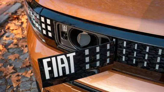 Провод между двумя винтами: новые Citroen, Fiat и Opel отправляют обратно в сервис
