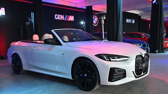 За открытую крышу и шесть цилиндров BMW просит на 3 млн больше