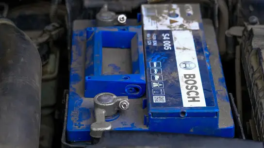 Правило «час по трассе» не гарантия: как на самом деле заряжается АКБ зимой
