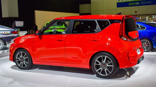 Двигатель может умереть, отзыв не спас всех: Kia снова спорит из-за Soul и Seltos