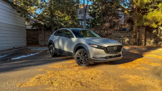 Японский кроссовер против китайцев: стоит ли Mazda CX-30 почти 4 млн