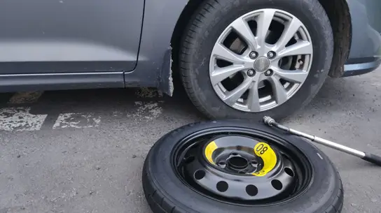 Поколение Z учится ремонту авто через TikTok и YouTube, но не получает доверия водителей