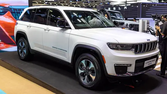 777 сил под капотом Jeep? Возвращение SRT реально, а двигатель пока нет