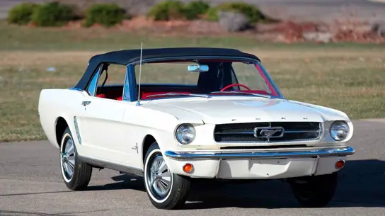 Ford Mustang 1965 года попал в исторический реестр США: у машины необычное прошлое