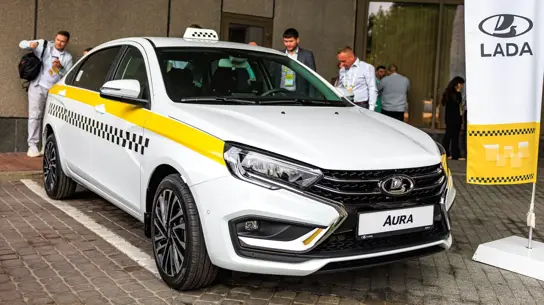 Такси посчитали до рубля: Lada вылилась в 3,7 млн рублей расходов