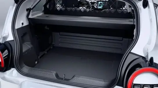 Renault убрала пассажиров из Twingo, чтобы освободить место коробкам