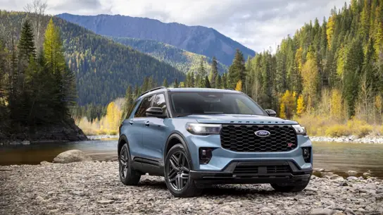 Ford Explorer ST станет злее: черные колеса и янтарные ДХО всего за 122 тыс. рублей