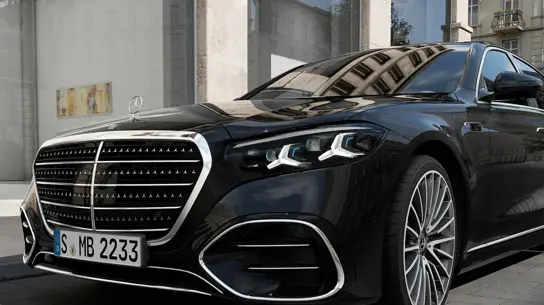 Дефект серьезный, но масштаб минимальный: Mercedes отзывает S-Class и EQS