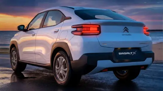 Комфортный кроссовер Citroen дешевле LADA Iskra: цена, мотор и оснащение