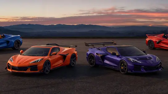 Музей Corvette открыл летние туры: фанатов пустят на завод Chevrolet