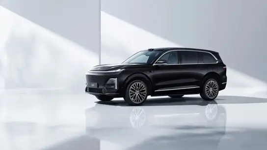 Changan раскрыл характеристики российского Deepal S09 на презентации в Москве