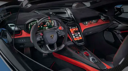 Lamborghini раскрыла детали Fenomeno Roadster: 1080 л.с., открытый кузов и всего 15 машин