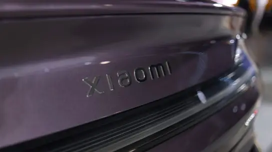 Xiaomi может выпустить электрический суперкар раньше, чем Tesla Roadster