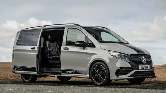 Mercedes-Benz сделал Vito Crew спортивнее: 190 л.с., 19-дюймовые колеса и 2,5 тонны на буксире