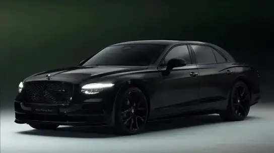 Bentley Flying Spur изменил лицо: V8-гибрид и разгон за 3,7 секунды