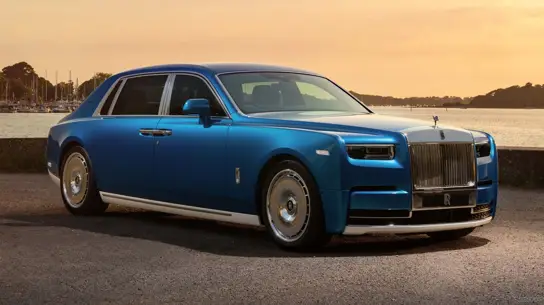Rolls-Royce Phantom Extended получил версию Regatta с 1307 «звёздами» и ручной отделкой