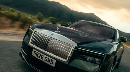 Rolls-Royce сделал Spectre практичнее: теперь без адаптера к Supercharger