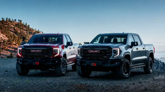 Новый GMC Sierra научился тормозить перед велосипедистами и на перекрестках