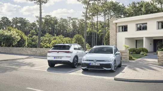 Volkswagen Golf и T-Roc стали полными гибридами: 170 л.с., 309 Нм, расход от 4,6 л и цена от 41 400 евро