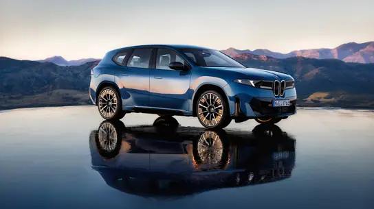 Каждый третий заказ на электрическую BMW в Европе теперь приходится на iX3