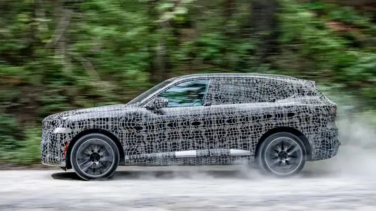 Новый BMW X5 станет похож на Mustang Mach-E: этого никогда небыло в автомобилях баварской марки