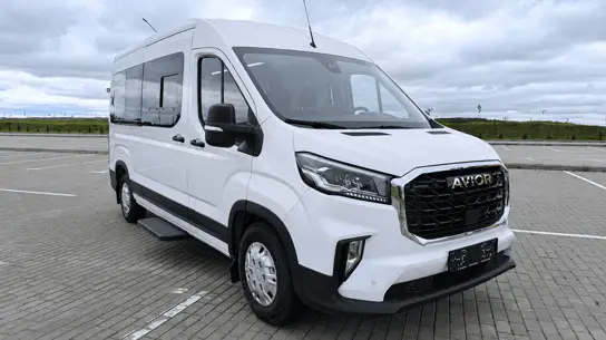 11 мест за 6,19 млн: AVIOR начал продажи нового Touring Bus
