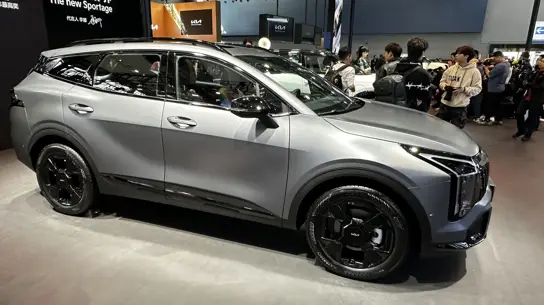 Kia Sportage 2026 привезли по цене до 5,6 млн: стоит ли переплачивать или выбрать Haval