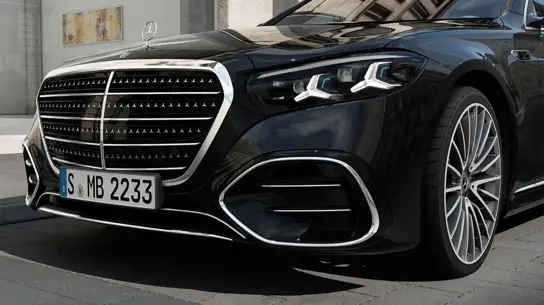 От роскошного седана до электрокроссовера: какие автоновинки приедут на авторынок в июне