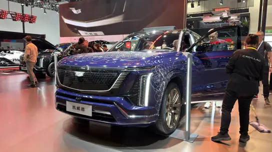 Cadillac обещала вернуться в Британию — год спустя GM пересматривает план