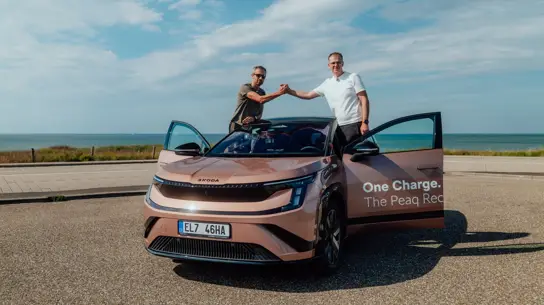 Skoda обещает 647 км, но выжала максимум: бюджетный электрокроссовер преодолел почти 1000 км