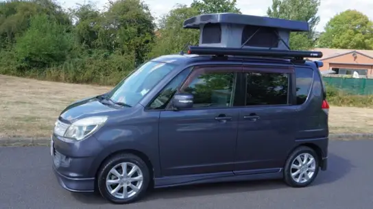 Кухня, солнечная панель и отопитель 2 кВт: что поместили Mitsubishi Delica