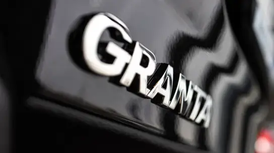 38 тыс. рублей доплаты и метан по 25–31 ₽: сколько экономит Lada Granta CNG на метане после 60 000 км