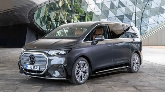 Mercedes VLE стал восьмиместным: сколько стоит новый электрический минивэн