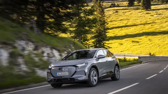 Q4 e-tron больше не только городской EV: Audi делает ставку на дальние поездки