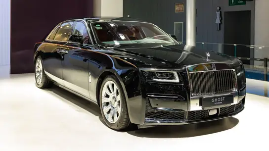 Rolls-Royce обошел Bentley и Lamborghini: люксовый рынок России снова вырос