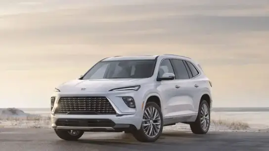 Самый дорогой Buick Enclave лишился двух цветов и получил новый светлый интерьер
